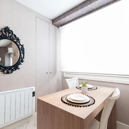 Elegante Apartamento Centrico Vigo Exterior photo